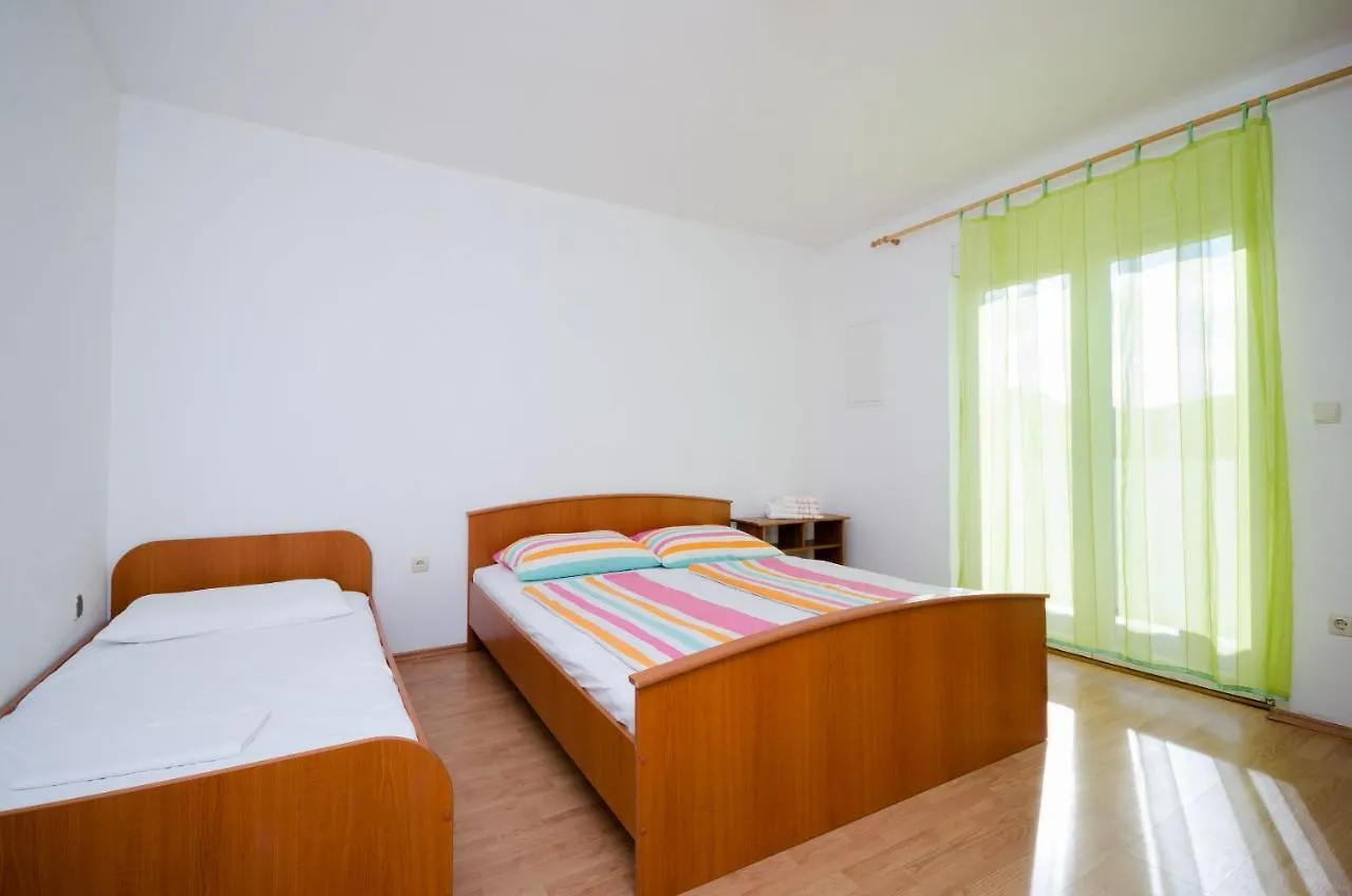 Apartments Pela Lopar Croazia